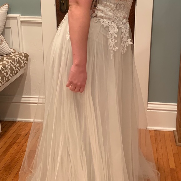 BRAND NEW BHLDN Marsden Wedding Dress - Picture 8 of 8